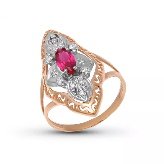 Кольцо с корундом и фианитом из золота