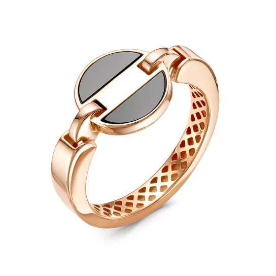 Кольцо с ониксом из золота